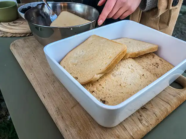 Weltevree-french-toast-preparing